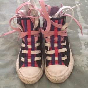 Little girls Converse